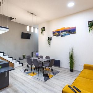 Appartement met Drie Slaapkamers